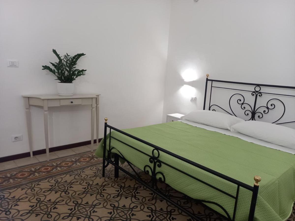 Liberty Apartment Galatone Buitenkant foto